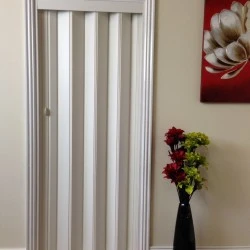 Rapid 880mm Folding Door - Plain White