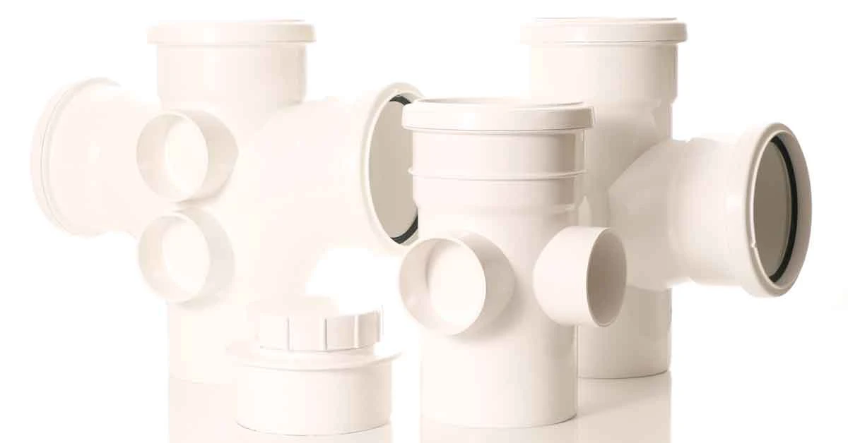 Soil pipe fittings 4 inches or 110mm in white 