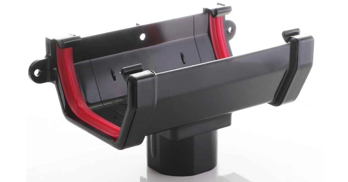 Black gutters with a qaulity glossy surface 